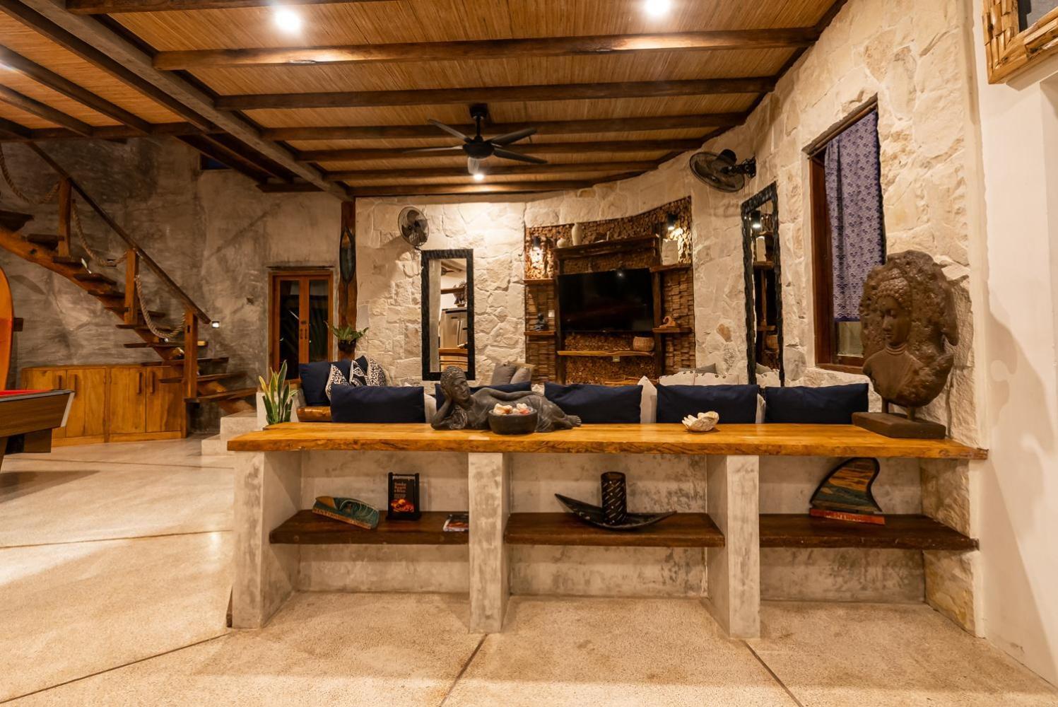 Bukit Surf Villa